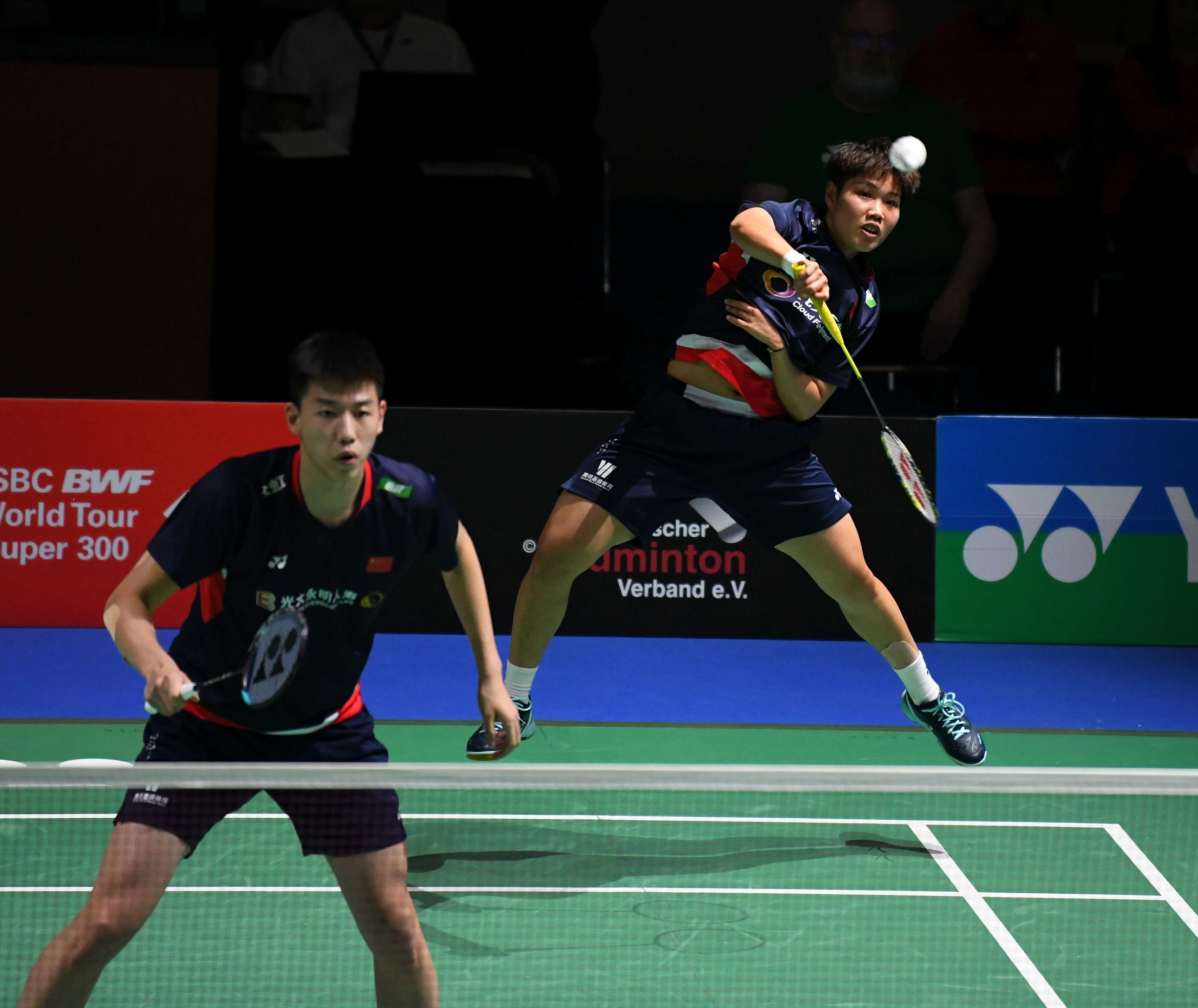 阿尔瓦雷斯 阿尔瓦雷斯