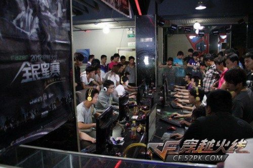 据这位女歌 据这位女歌