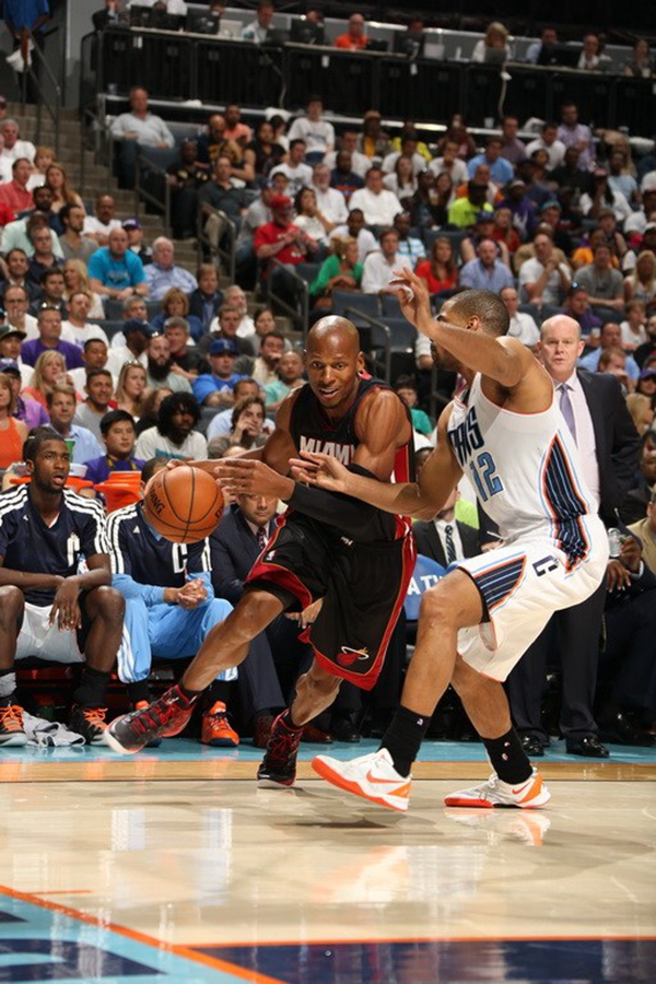 更是团队贡 更是团队贡