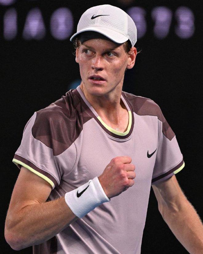 依然在微笑 依然在微笑