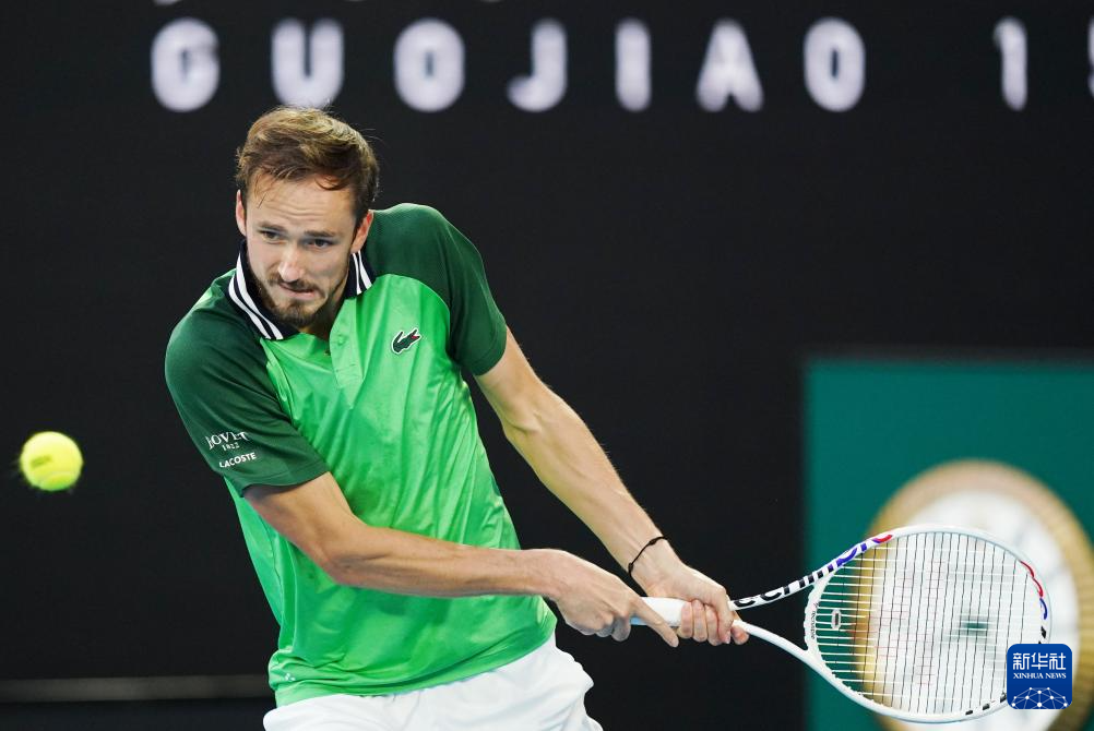 萨的正式队 萨的正式队